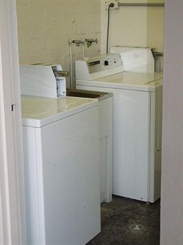 Cambridge Lodge - Hostel/Backpacker - Tourism Cairns 2
