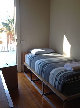 Cambridge Lodge - Hostel/Backpacker - Tourism Cairns 4