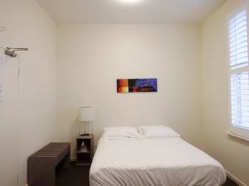 Naughtons Parkville Hotel - Tourism Cairns 33