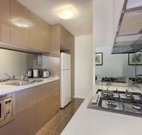 Melbourne Short Stay Apartments MP Deluxe - Tourism Cairns