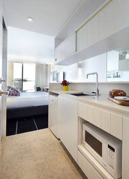 Adina Apartment Hotel Bondi Beach - Tourism Cairns 5