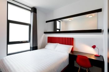 Ibis Melbourne Swanston Street - Tourism Cairns 8