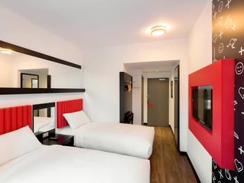 Ibis Melbourne Swanston Street - Tourism Cairns 30