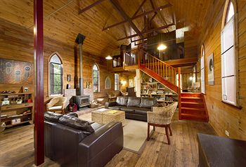 Glass House Mountains Ecolodge - Tourism Cairns 12