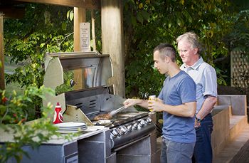 Glass House Mountains Ecolodge - Tourism Cairns 23