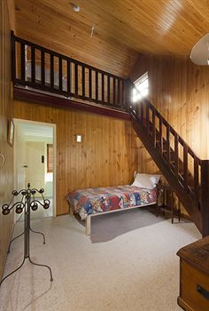 Glass House Mountains Ecolodge - Tourism Cairns 24