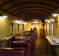 Glass House Mountains Ecolodge - Tourism Cairns