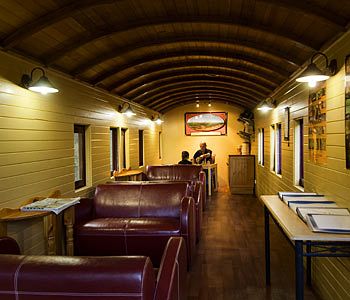 Glass House Mountains Ecolodge - Tourism Cairns 0