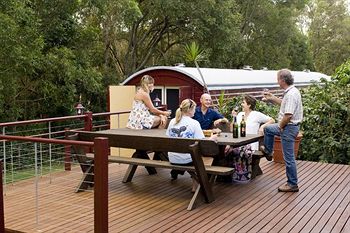 Glass House Mountains Ecolodge - Tourism Cairns 8
