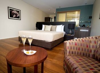 Cicada Lodge - Tourism Cairns 11