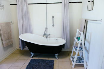 Blackwattle Farm B&B And Farm Stay - Tourism Cairns 30