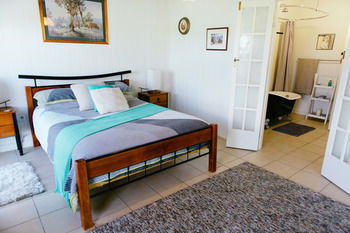 Blackwattle Farm B&B And Farm Stay - Tourism Cairns 31