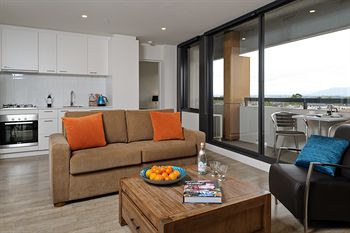Apartments @ IKON Glen Waverley - Tourism Cairns 0