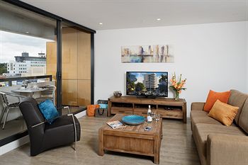 Apartments @ IKON Glen Waverley - Tourism Cairns 3