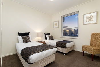 Gem Apartments - Tourism Cairns 2