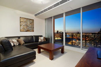 Gem Apartments - Tourism Cairns 16