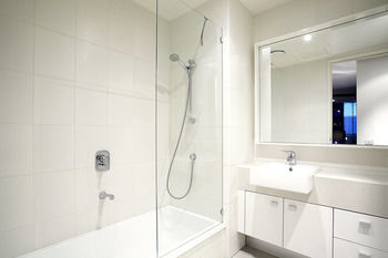Gem Apartments - Tourism Cairns 48