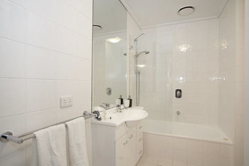 Gem Apartments - Tourism Cairns 54