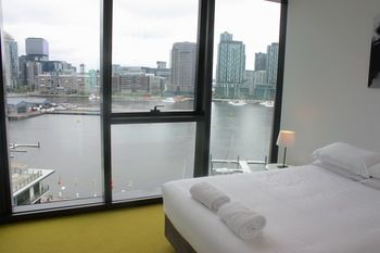 Apartments Melbourne Domain - Docklands - Tourism Cairns 45
