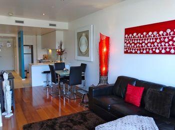Flinders Wharf Apartments - Tourism Cairns 17