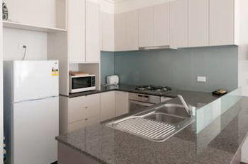 Inner Melbourne Serviced Apartments - Tourism Cairns 24