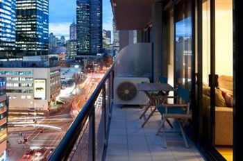 Inner Melbourne Serviced Apartments - Tourism Cairns 36
