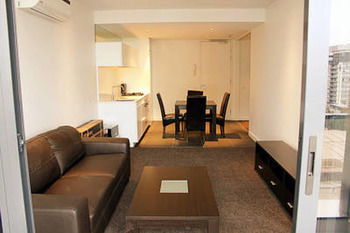 Guilfoyle Apartments - Tourism Cairns 13