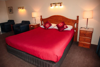 Tumut Valley Motel - Tourism Cairns 32