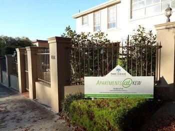 Apartments @ Kew Walpole Gardens - Kew Serviced Townhouses - Tourism Cairns 14
