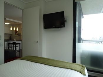 Alpha Apartments Melbourne - Tourism Cairns 8
