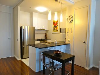 Alpha Apartments Melbourne - Tourism Cairns 13