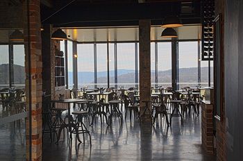 The Hydro Majestic Hotel - Tourism Cairns 8