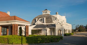 The Hydro Majestic Hotel - Tourism Cairns 18