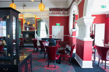 The Hydro Majestic Hotel - Tourism Cairns 31