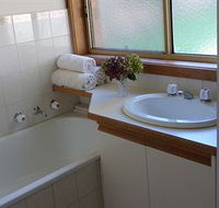 Australian Home Away  Doncaster Andersons Creek 2 - Tourism Cairns