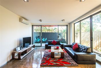 Orange Serviced Apartment - Tourism Cairns 6