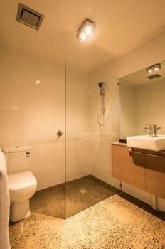 Orange Serviced Apartment - Tourism Cairns 9