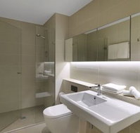 Wyndham Hotel Melbourne - Tourism Cairns