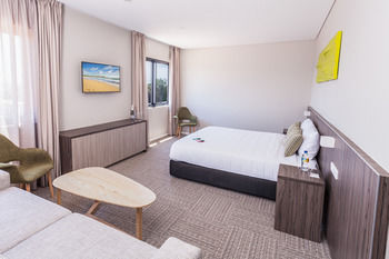 Ibis Styles The Entrance - Tourism Cairns 6