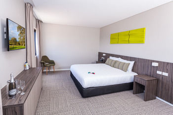 Ibis Styles The Entrance - Tourism Cairns 7