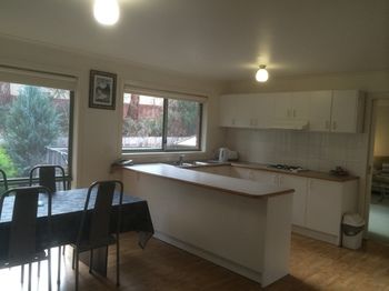 Australian Home Away Ringwood @ Bardia - Tourism Cairns 2