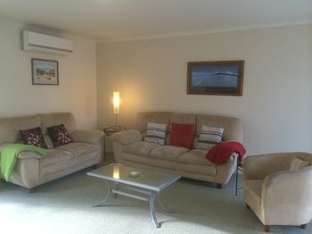 Australian Home Away Ringwood @ Bardia - Tourism Cairns 17
