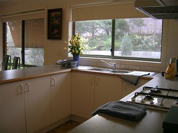 Australian Home Away Ringwood @ Bardia - Tourism Cairns 25