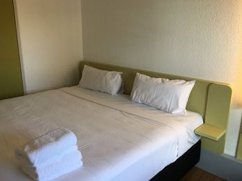 Ibis Budget St Peters - Tourism Cairns 0