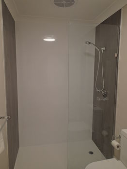 Dungowan Waterfront Apartments - Tourism Cairns 48