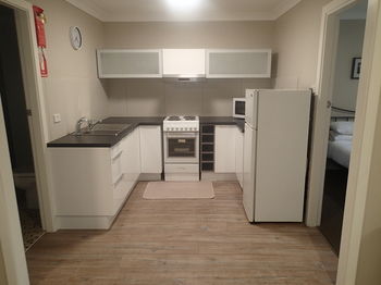 Dungowan Waterfront Apartments - Tourism Cairns 70