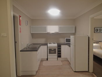 Dungowan Waterfront Apartments - Tourism Cairns 72
