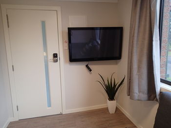 Dungowan Waterfront Apartments - Tourism Cairns 87