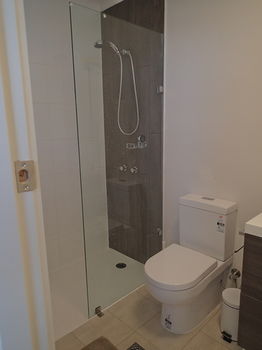 Dungowan Waterfront Apartments - Tourism Cairns 113