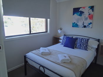 Dungowan Waterfront Apartments - Tourism Cairns 123